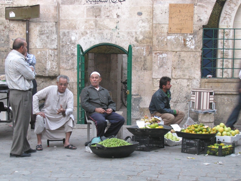 Fruit
              Vendors